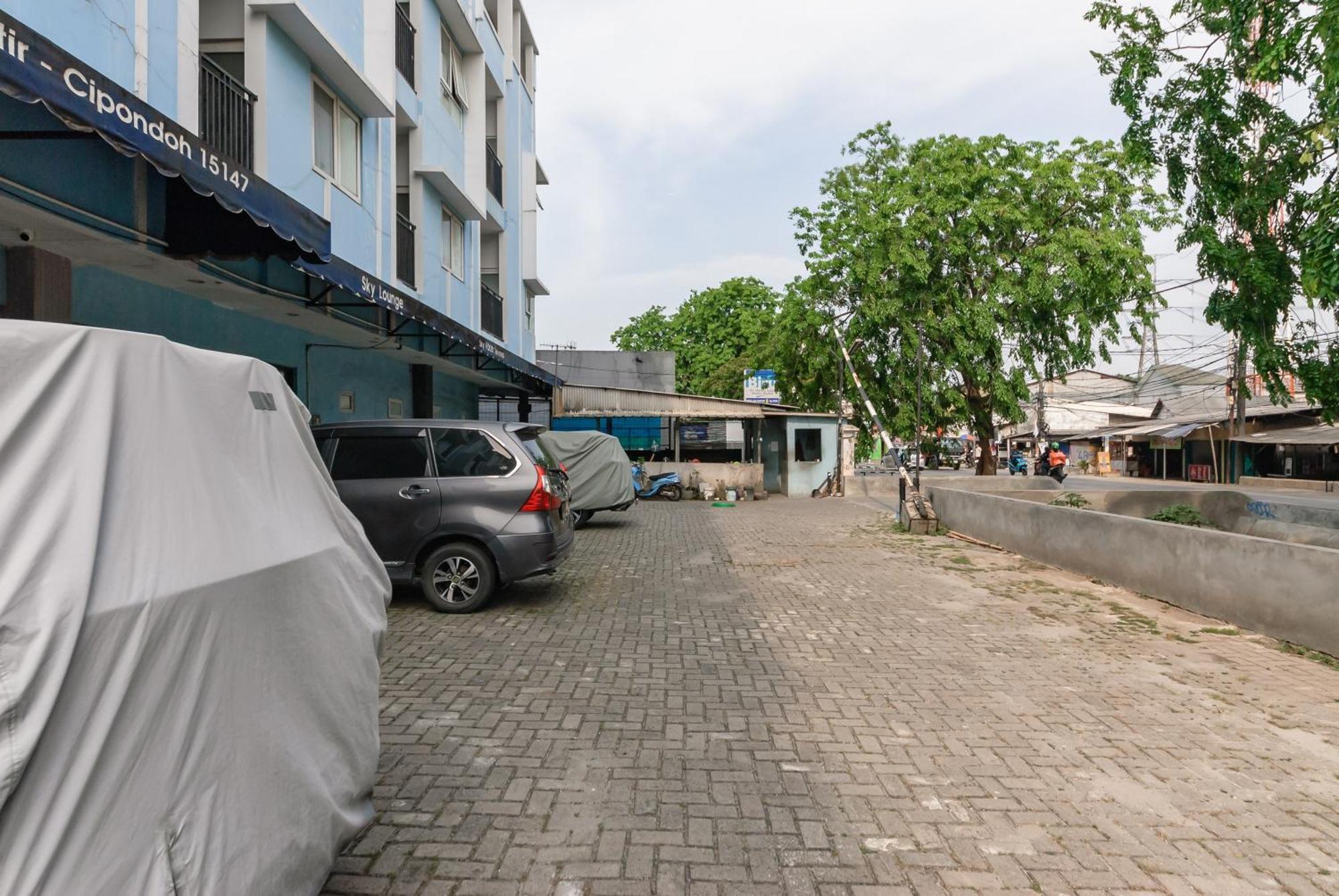 Reddoorz Near Mandaya Royal Hospital Puri Hotel Tangerang Luaran gambar
