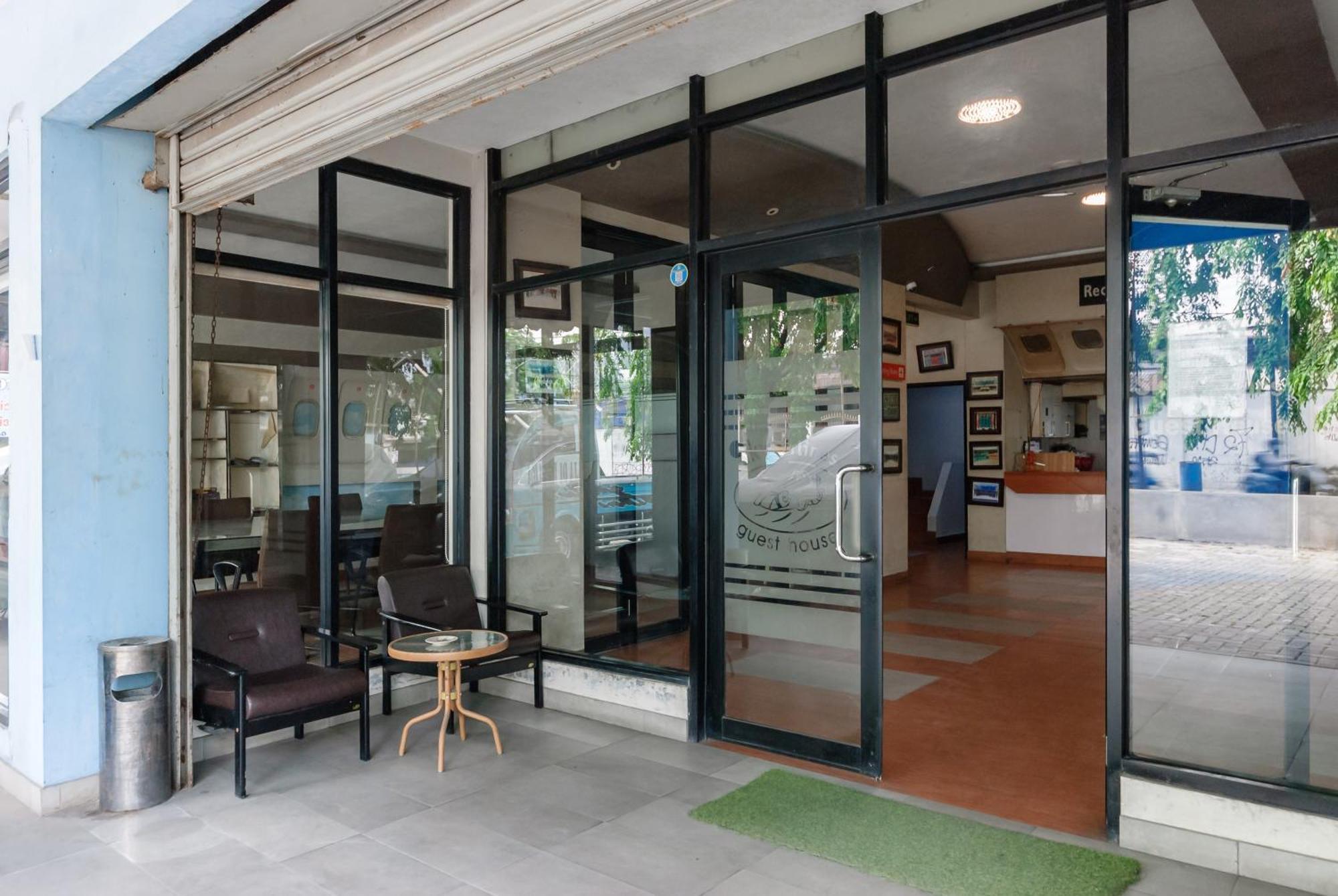 Reddoorz Near Mandaya Royal Hospital Puri Hotel Tangerang Luaran gambar
